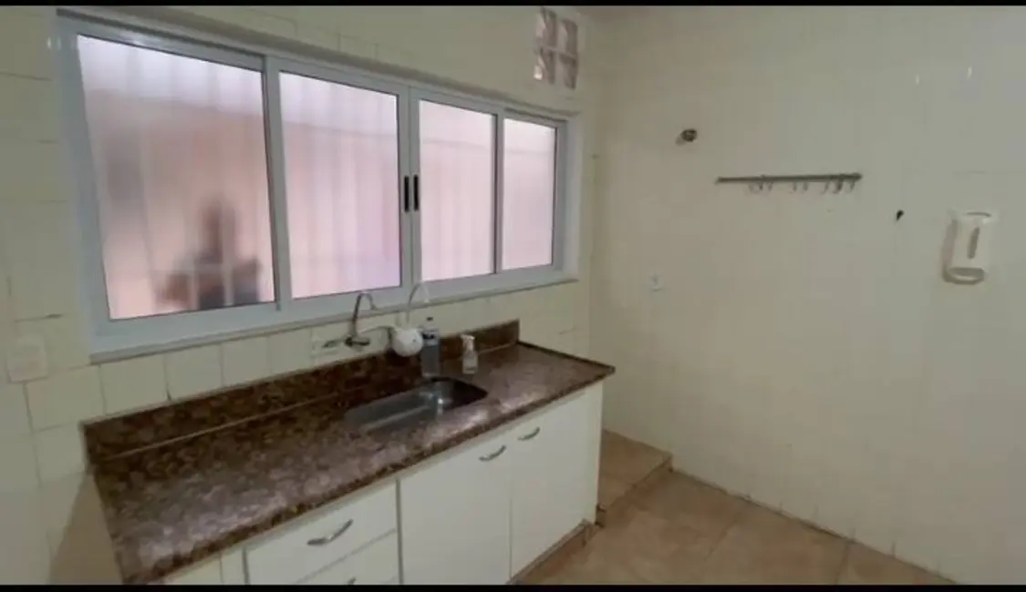 Casa com 3 quartos à venda, 250m2 em Parque Regina, São Paulo - SP - imagem 4 Foto 4 de Casa com 3 quartos à venda, 250m2 em Parque Regina, São Paulo - SP