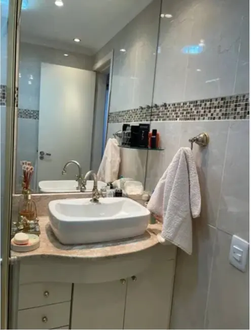 Foto 9 de Apartamento com 2 quartos à venda, 74m2 em Vila Yara, Osasco - SP