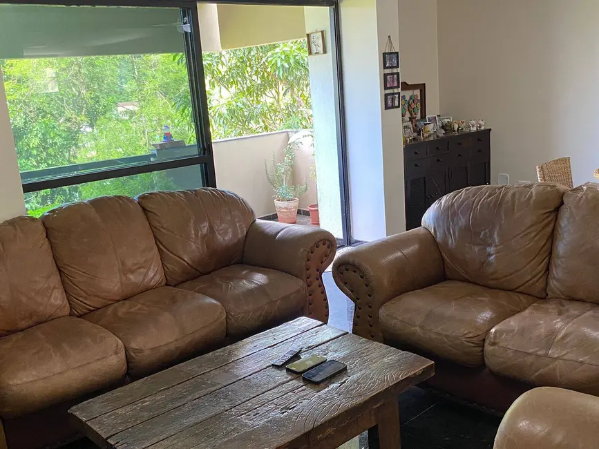 Foto 3 de Casa com 3 quartos à venda, 150m2 em Enseada, Guaruja - SP