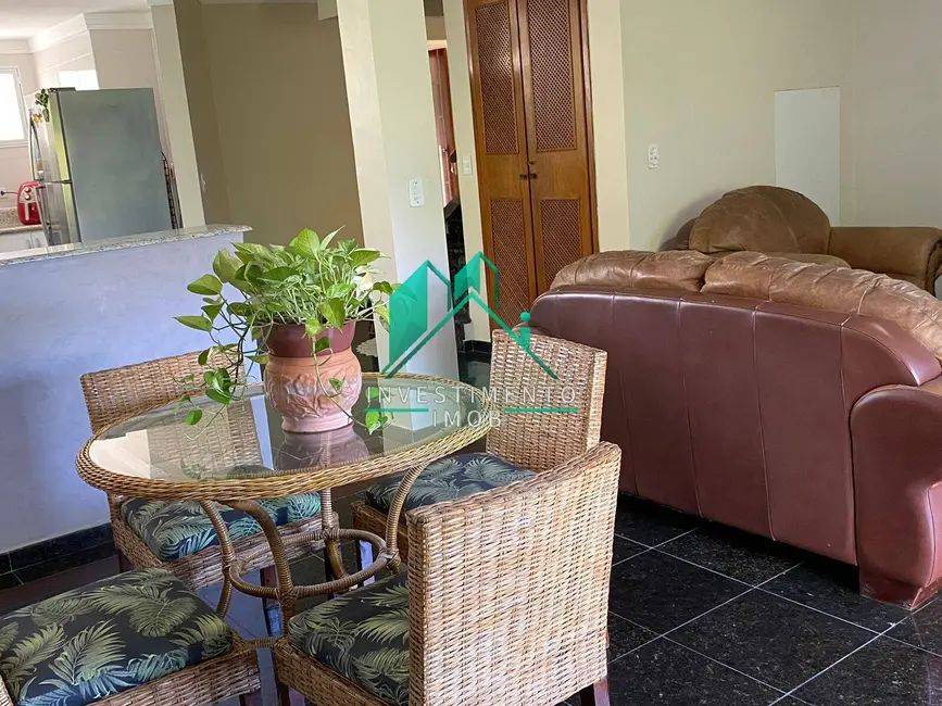 Foto 2 de Casa com 3 quartos à venda, 150m2 em Enseada, Guaruja - SP