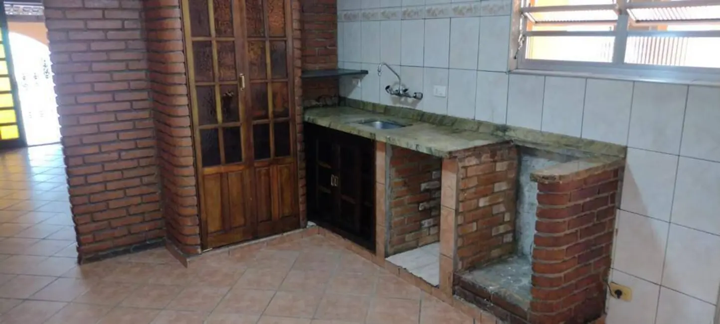 Casa com 2 quartos à venda, 150m2 em Jardim Colonial, São Paulo - SP - imagem 4 Foto 4 de Casa com 2 quartos à venda, 150m2 em Jardim Colonial, São Paulo - SP