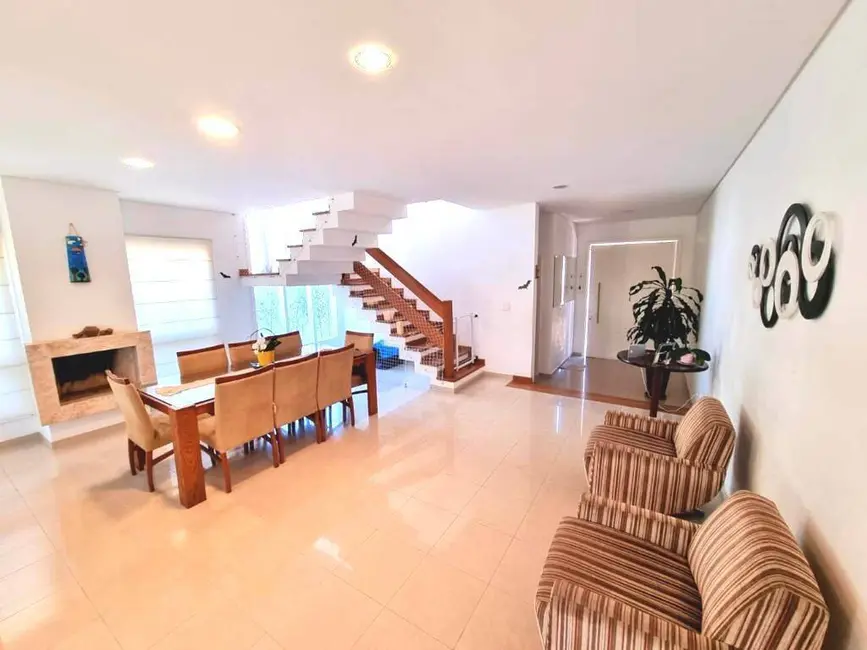 Foto 4 de Casa com 4 quartos à venda, 420m2 em Alphaville, Santana De Parnaiba - SP