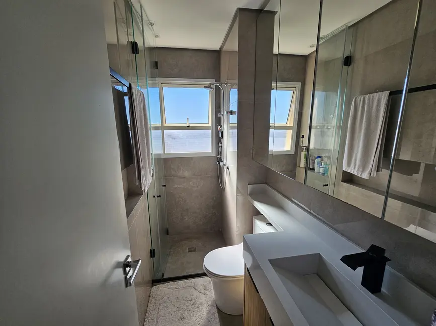 Foto 14 de Apartamento à venda, 160m2 em Jardim Tupanci, Barueri - SP