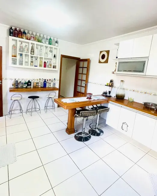 Foto 8 de Sobrado com 4 quartos à venda e para alugar, 150m2 em Paraíso do Morumbi, São Paulo - SP