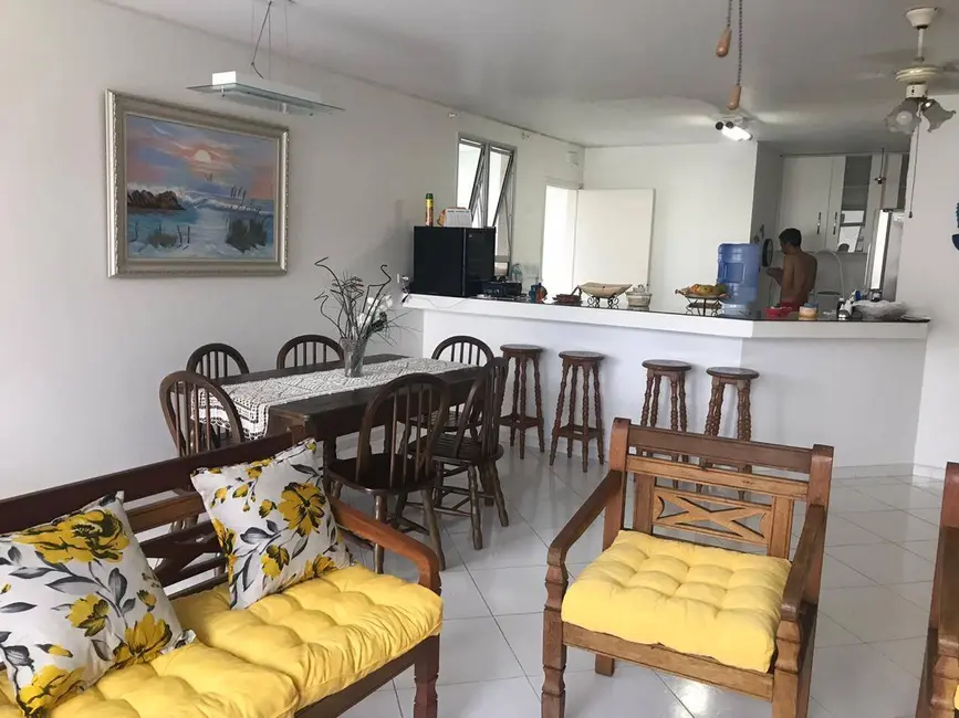 Cobertura com 3 quartos à venda, 117m2 em Pitangueiras, Guaruja - SP - imagem 2 Foto 2 de Cobertura com 3 quartos à venda, 117m2 em Pitangueiras, Guaruja - SP