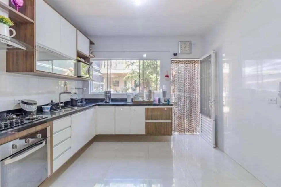 Foto 7 de Casa com 4 quartos à venda, 183m2 em Vila Lageado, São Paulo - SP