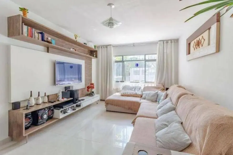 Foto 3 de Casa com 4 quartos à venda, 183m2 em Vila Lageado, São Paulo - SP