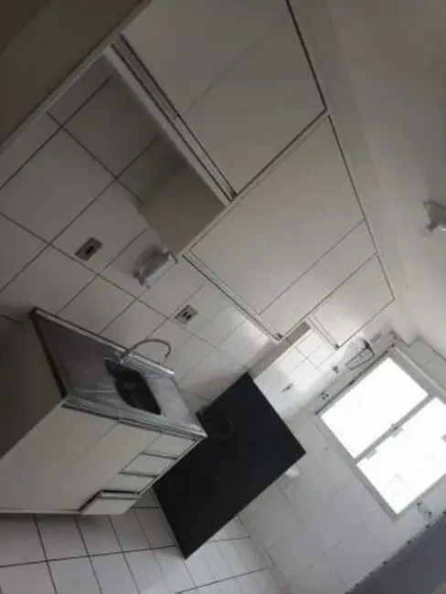 Foto 3 de Apartamento com 2 quartos à venda, 50m2 em Vila Mercês, Carapicuiba - SP