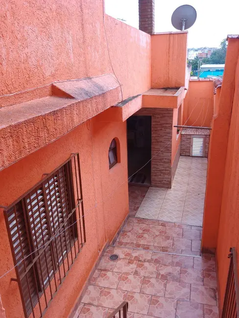 Foto 3 de Casa com 3 quartos à venda, 196m2 em Ayrosa, Osasco - SP