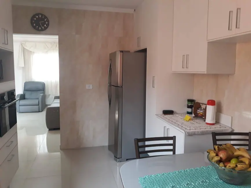 Sobrado com 3 quartos à venda, 125m2 em Cipava, Osasco - SP - imagem 7 Foto 7 de Sobrado com 3 quartos à venda, 125m2 em Cipava, Osasco - SP