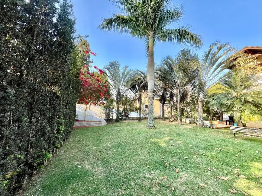 Foto 4 de Casa com 4 quartos à venda, 240m2 em Jardim Marilu, Carapicuiba - SP