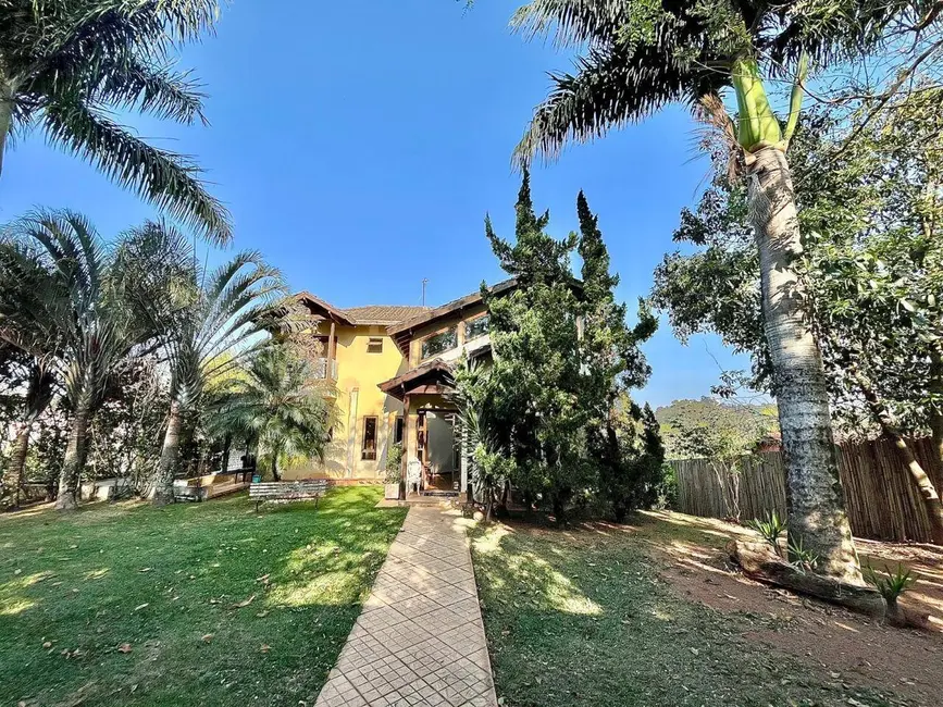 Foto 1 de Casa com 4 quartos à venda, 240m2 em Jardim Marilu, Carapicuiba - SP