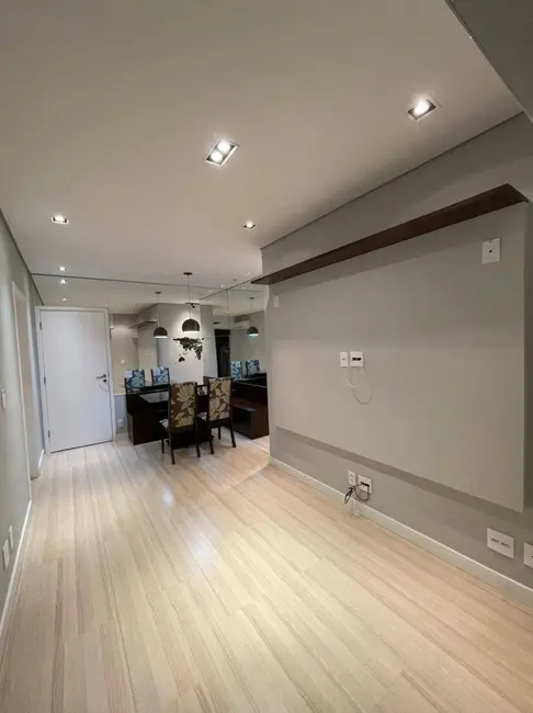 Foto 7 de Apartamento com 2 quartos à venda, 60m2 em Jardim Tupanci, Barueri - SP