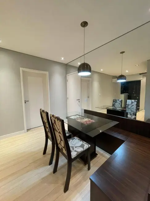 Foto 9 de Apartamento com 2 quartos à venda, 60m2 em Jardim Tupanci, Barueri - SP