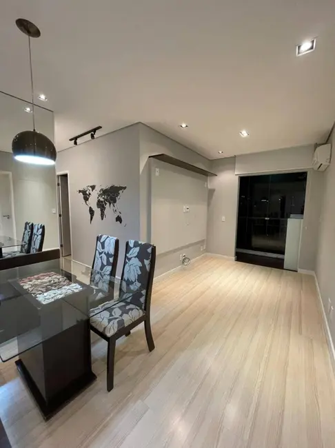 Foto 1 de Apartamento com 2 quartos à venda, 60m2 em Jardim Tupanci, Barueri - SP