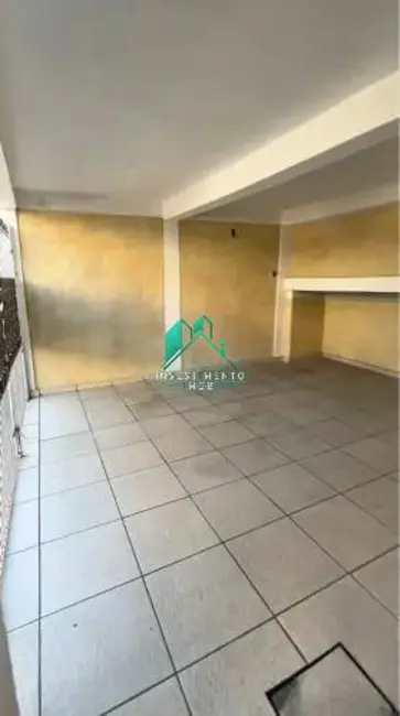 Foto 2 de Casa com 3 quartos à venda, 200m2 em Pestana, Osasco - SP