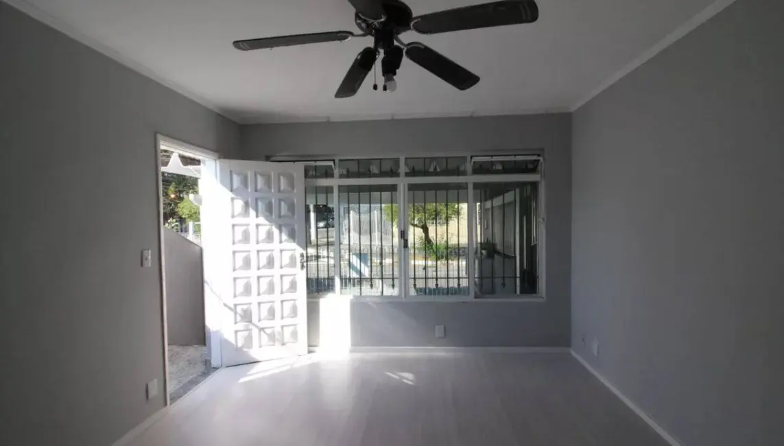 Foto 3 de Casa com 4 quartos à venda, 142m2 em Jardim das Flores, Osasco - SP