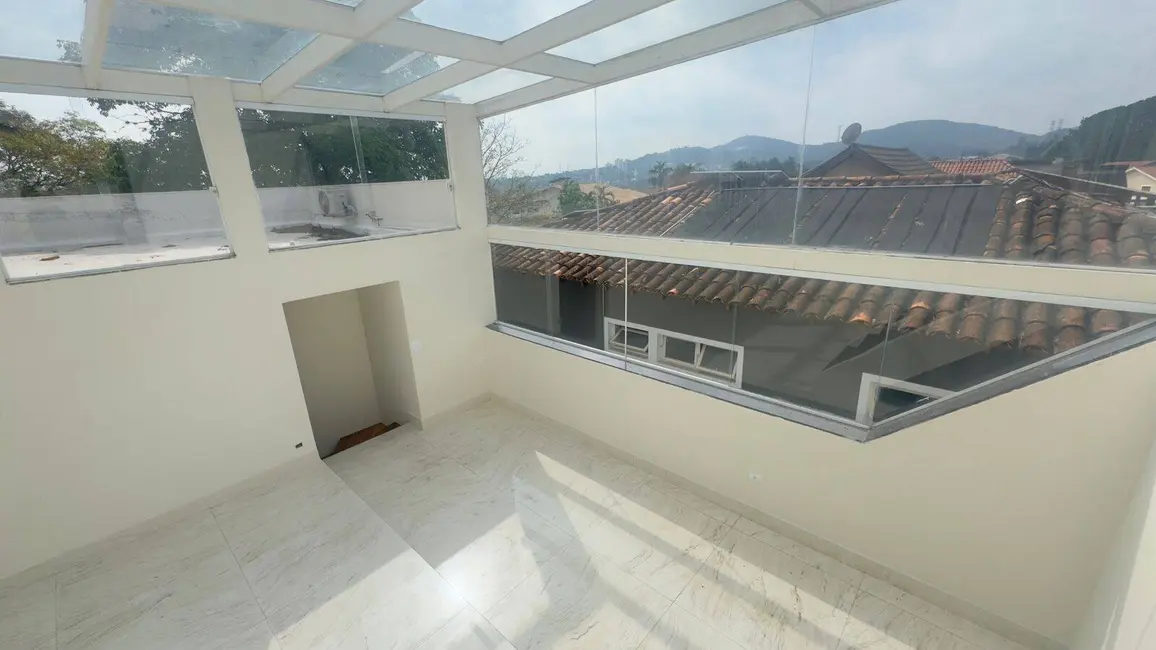 Casa com 5 quartos à venda, 360m2 em Alphaville, Santana De Parnaiba - SP - imagem 9 Foto 9 de Casa com 5 quartos à venda, 360m2 em Alphaville, Santana De Parnaiba - SP