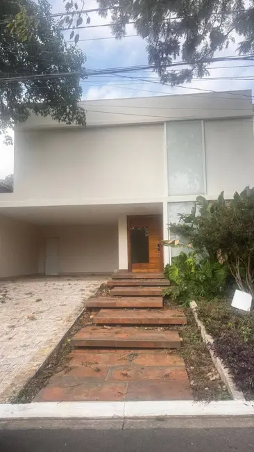 Casa com 5 quartos à venda, 360m2 em Alphaville, Santana De Parnaiba - SP - imagem 5 Foto 5 de Casa com 5 quartos à venda, 360m2 em Alphaville, Santana De Parnaiba - SP