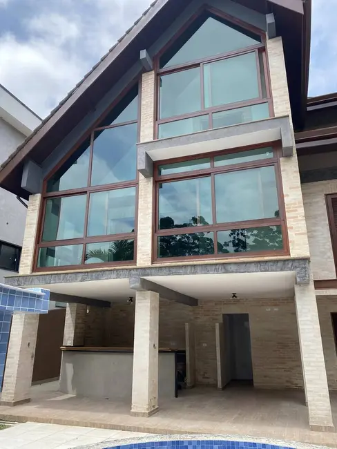 Casa com 4 quartos à venda, 591m2 em Residencial Morada das Estrelas (Aldeia da Serra), Barueri - SP - imagem 2 Foto 2 de Casa com 4 quartos à venda, 591m2 em Residencial Morada das Estrelas (Aldeia da Serra), Barueri - SP