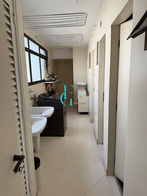 Foto 2 de Apartamento com 2 quartos para alugar, 224m2 em Jardim Paulista, São Paulo - SP