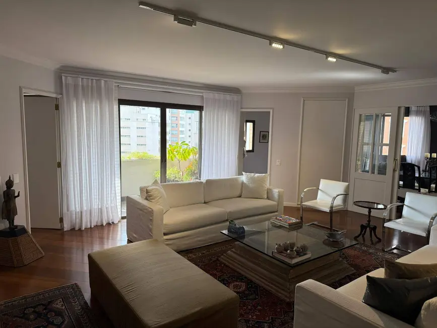 Foto 7 de Apartamento com 2 quartos para alugar, 224m2 em Jardim Paulista, São Paulo - SP