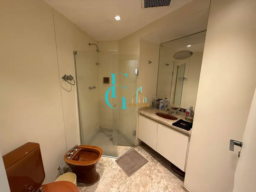 Foto 9 de Apartamento com 2 quartos para alugar, 224m2 em Jardim Paulista, São Paulo - SP