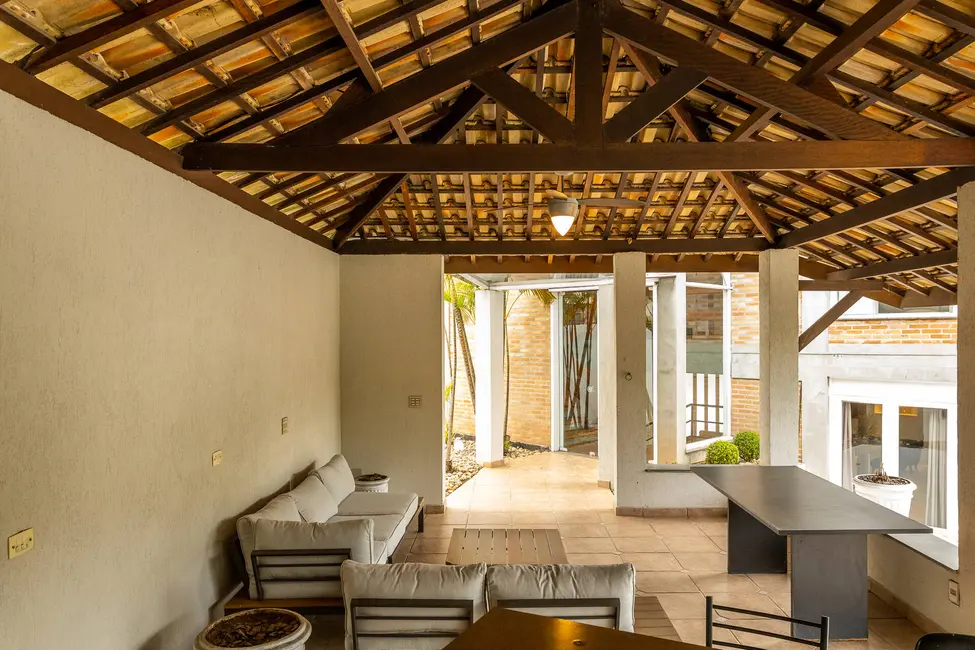 Foto 8 de Casa com 4 quartos à venda e para alugar em Alphaville, Santana De Parnaiba - SP