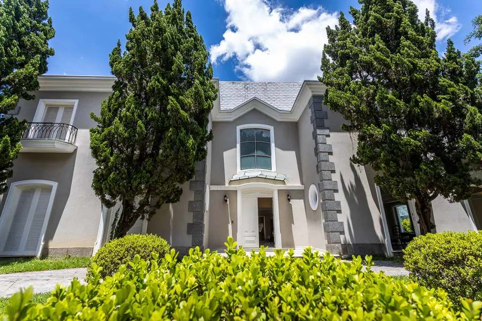 Casa com 4 quartos para alugar em Alphaville, Santana De Parnaiba - SP - imagem 5 Foto 5 de Casa com 4 quartos para alugar em Alphaville, Santana De Parnaiba - SP