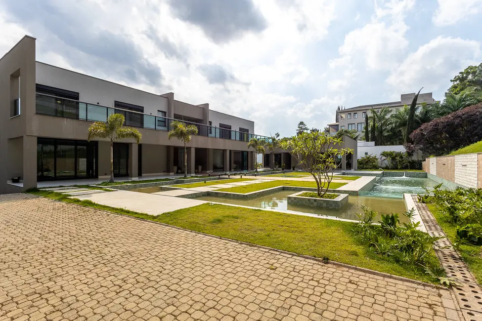 Foto 2 de Casa com 4 quartos à venda em Residencial Tamboré, Barueri - SP