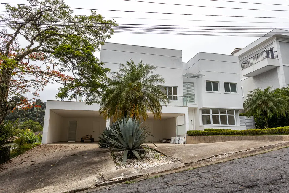 Casa com 4 quartos à venda em Alphaville, Santana De Parnaiba - SP - imagem 1 Foto 1 de Casa com 4 quartos à venda em Alphaville, Santana De Parnaiba - SP