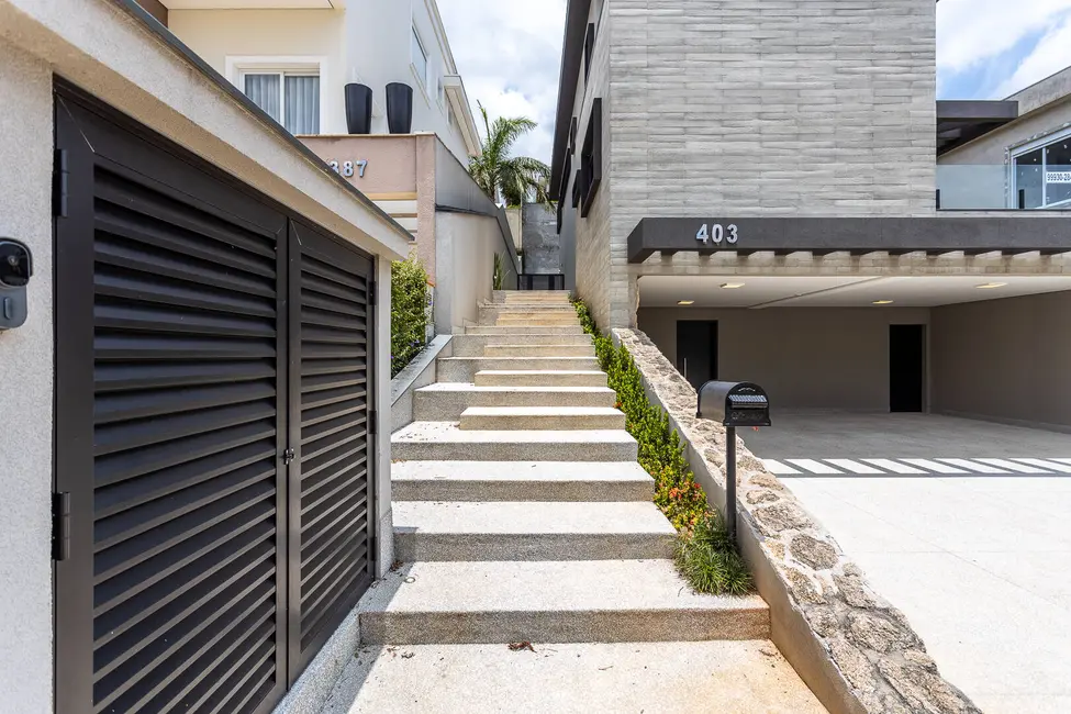 Casa com 4 quartos à venda, 46600m2 em Alphaville, Santana De Parnaiba - SP - imagem 4 Foto 4 de Casa com 4 quartos à venda, 46600m2 em Alphaville, Santana De Parnaiba - SP