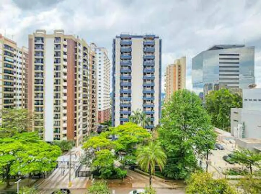 Foto 2 de Apartamento com 3 quartos à venda, 165m2 em Barueri - SP