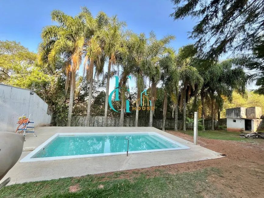 Casa com 4 quartos à venda, 1338m2 em Jardim Marilu, Carapicuiba - SP - imagem 9 Foto 9 de Casa com 4 quartos à venda, 1338m2 em Jardim Marilu, Carapicuiba - SP