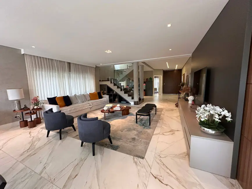 Foto 9 de Casa à venda e para alugar em Alphaville, Santana De Parnaiba - SP