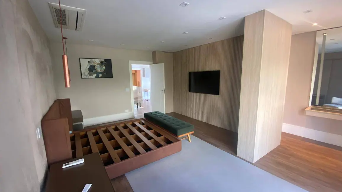 Foto 2 de Casa com 4 quartos à venda, 360m2 em Tamboré, Santana De Parnaiba - SP