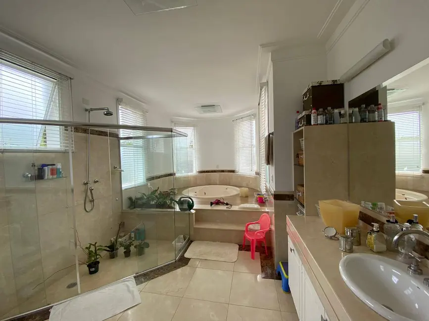 Foto 6 de Casa com 5 quartos para alugar, 1500m2 em Tamboré, Santana De Parnaiba - SP