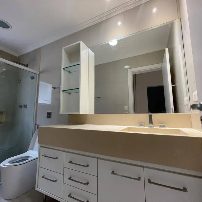 Foto 3 de Casa com 4 quartos para alugar em Barueri - SP