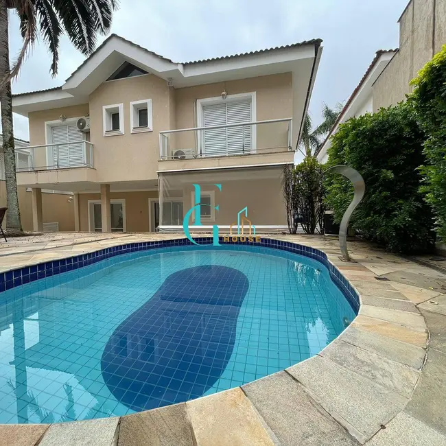 Casa com 4 quartos para alugar em Barueri - SP - imagem 1 Foto 1 de Casa com 4 quartos para alugar em Barueri - SP