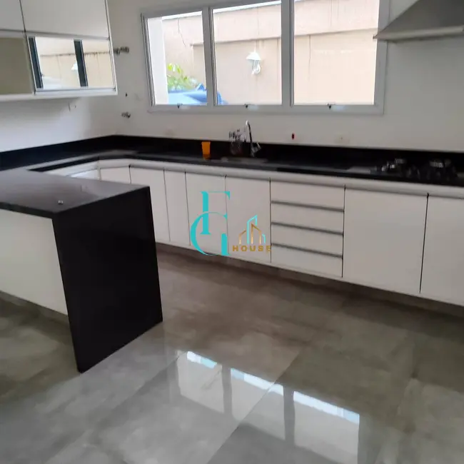 Casa com 4 quartos para alugar em Barueri - SP - imagem 8 Foto 8 de Casa com 4 quartos para alugar em Barueri - SP