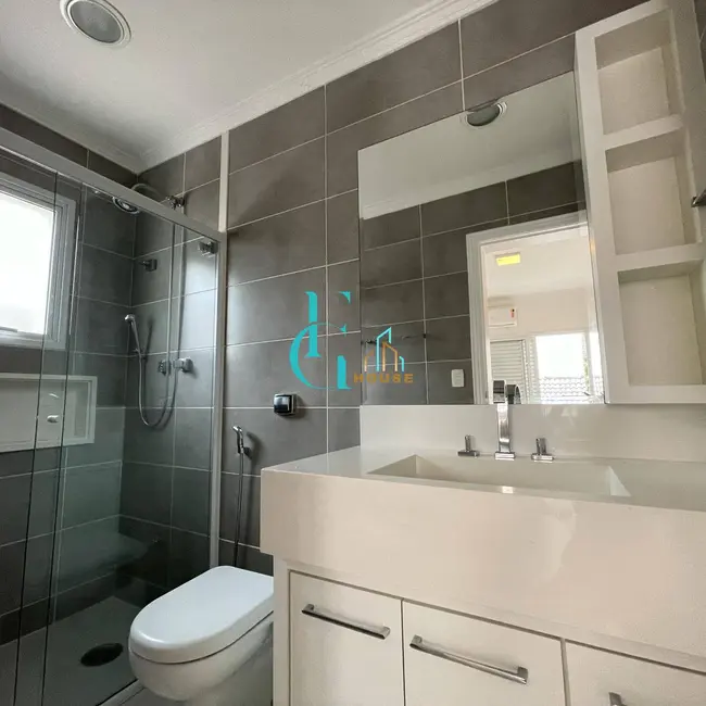 Casa com 4 quartos para alugar em Barueri - SP - imagem 5 Foto 5 de Casa com 4 quartos para alugar em Barueri - SP