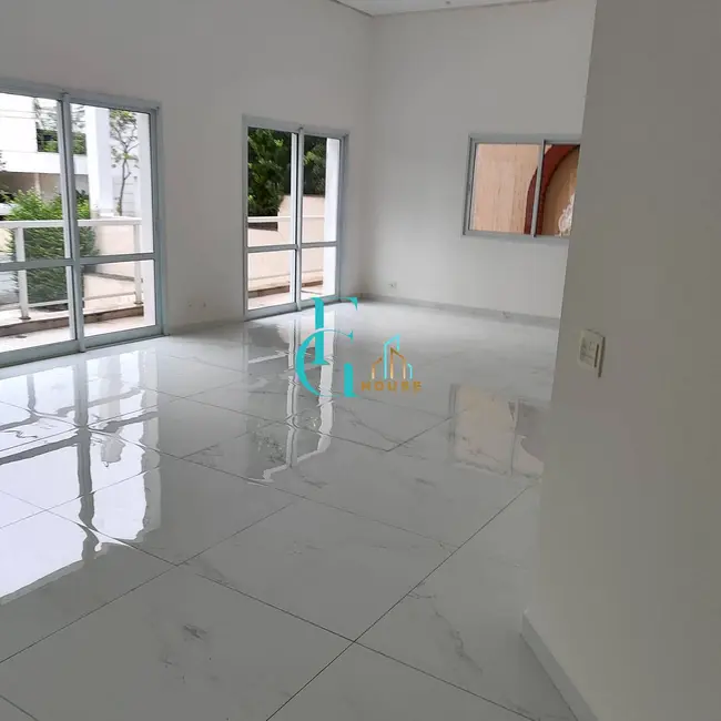 Casa com 4 quartos para alugar em Barueri - SP - imagem 6 Foto 6 de Casa com 4 quartos para alugar em Barueri - SP
