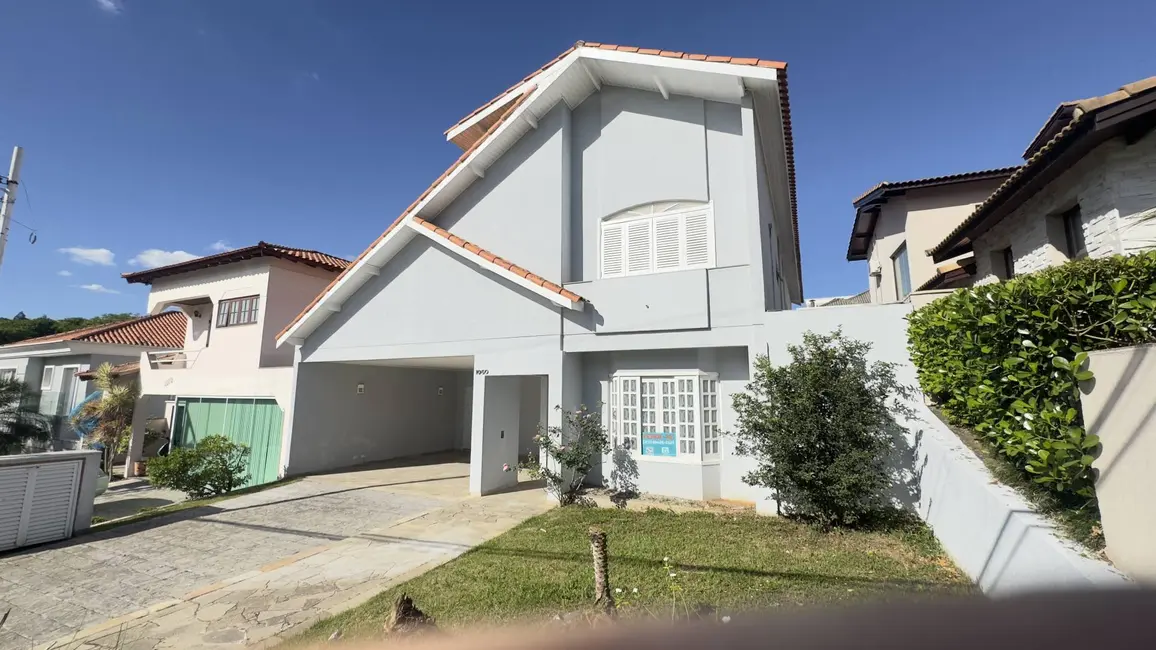 Foto 1 de Casa com 4 quartos à venda e para alugar, 360m2 em Alphaville, Santana De Parnaiba - SP