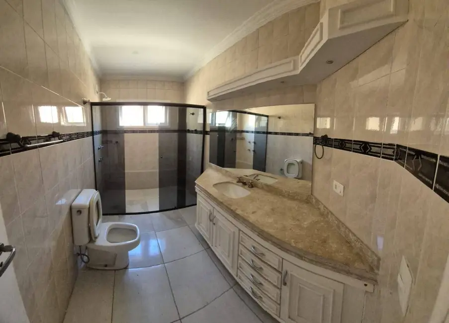 Casa com 4 quartos para alugar em Alphaville, Santana De Parnaiba - SP - imagem 2 Foto 2 de Casa com 4 quartos para alugar em Alphaville, Santana De Parnaiba - SP