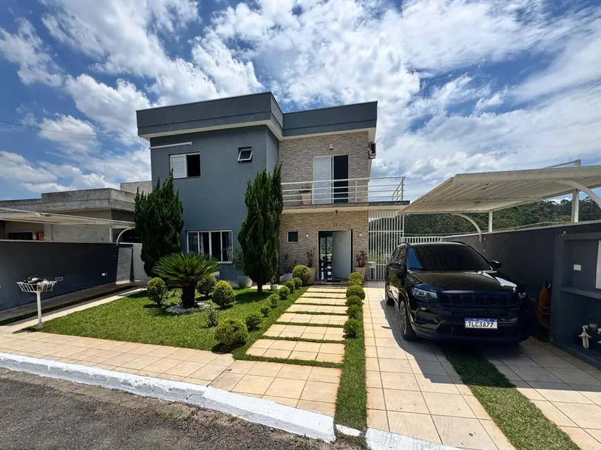 Foto 1 de Casa com 3 quartos à venda, 264m2 em Cotia - SP