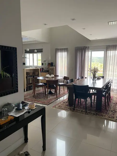 Foto 6 de Casa com 3 quartos à venda, 264m2 em Cotia - SP