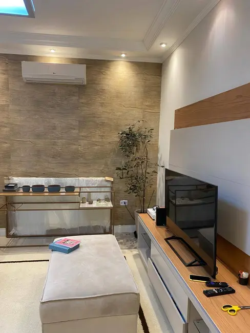 Foto 4 de Casa com 3 quartos à venda, 264m2 em Cotia - SP