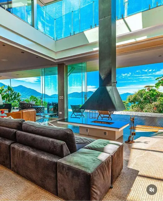 Foto 24 de Casa à venda, 5000m2 em Ubatuba - SP