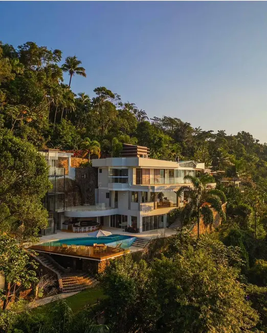 Casa à venda, 5000m2 em Ubatuba - SP - imagem 1 Foto 1 de Casa à venda, 5000m2 em Ubatuba - SP