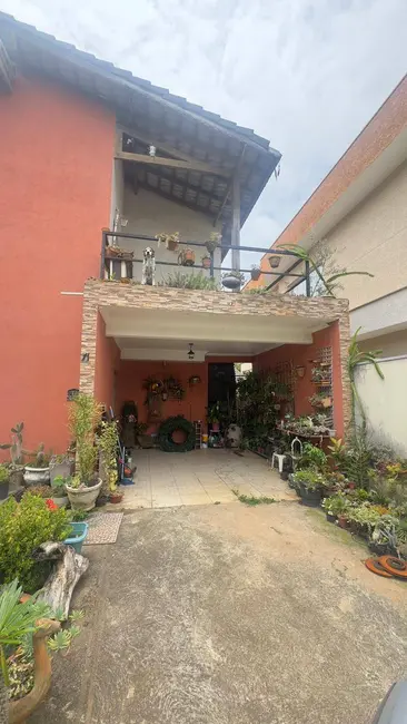 Foto 1 de Casa com 4 quartos à venda, 310m2 em Suru, Santana De Parnaiba - SP